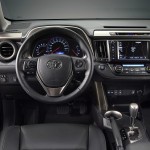 Toyota_RAV4_kab