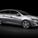 En ganske stejl hæk og markerede 'hofter' er med til at give Peugeot 308 SW en solid, næsten bastant udstråling.