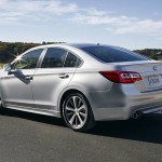 Bagfra minder Subaru Legacy's design om de amerikanske udgaver af Toyota Camry og Honda Accord. En stationcar-udgave ventes i 2015.