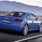 Ifølge Audi er den nye TT inspireret af den første udgave. Vi ser dog endnu tydeligere lighedstegn med den nuværende, 2. generation af TT.