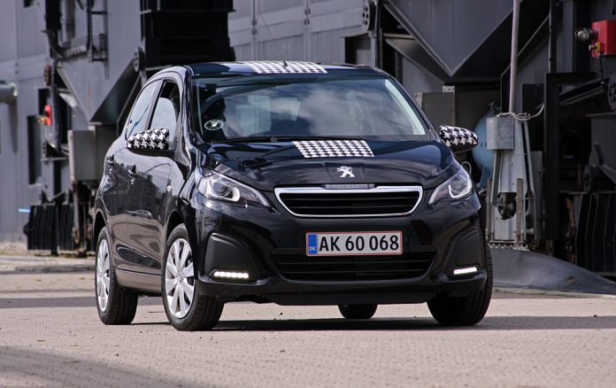 Peugeot 108 front