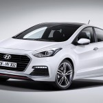 Hyundai i30s nye front leder tankerne hen på Audis nye, sekskantede kølergrill. Hyundais chefdesigner er da også den tidligere Audi-designer Peter Schreyer.