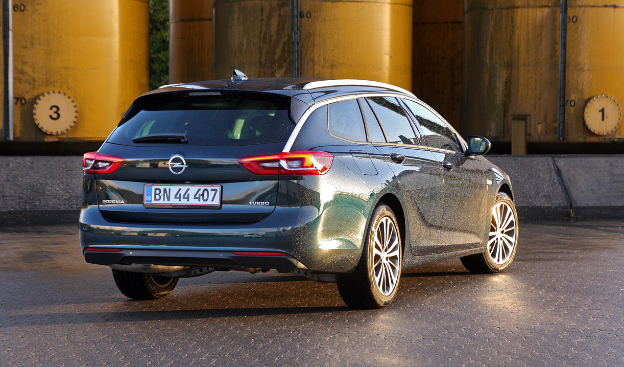 TEST: Opel Insignia – slagskib til slagpris - Hvilkenbil.dk