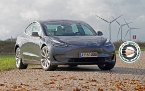 model 3 årets bil