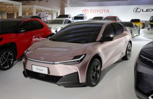 toyota elbiler