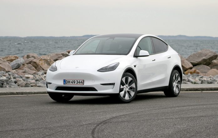 bilsalget Tesla