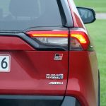 Toyota RAV4 PHEV skilt
